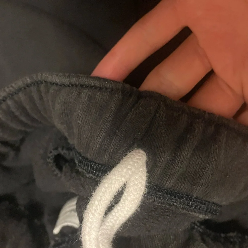 American Eagle Black  Sweat Pants Size XS EUC - Picture 4 of 6